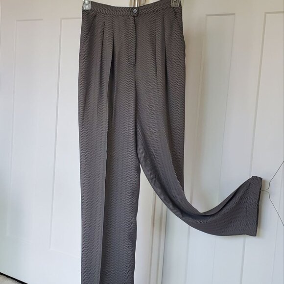 Rena Rowan Elegant High Rise Dress Trousers for Women. Size 6 - Picture 9 of 11